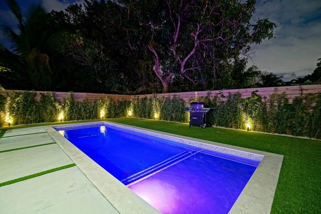 迈阿密Design House -Heated Pool -Big Yard -Gated Parking别墅 外观 照片